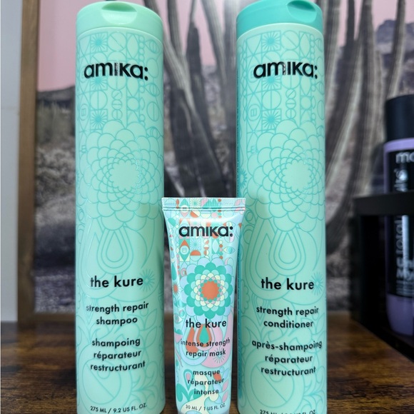 amika The Kure Strength Repair Shampoo and Conditioner Set - Mint Green